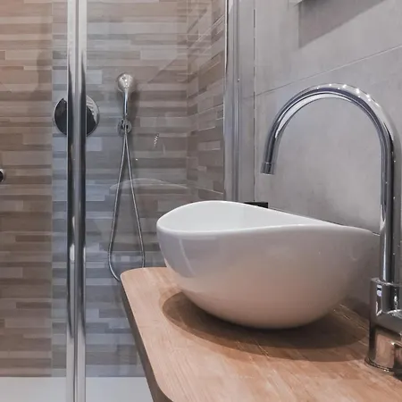 Gasthuis Arcobaleno Via Udine 19 3*